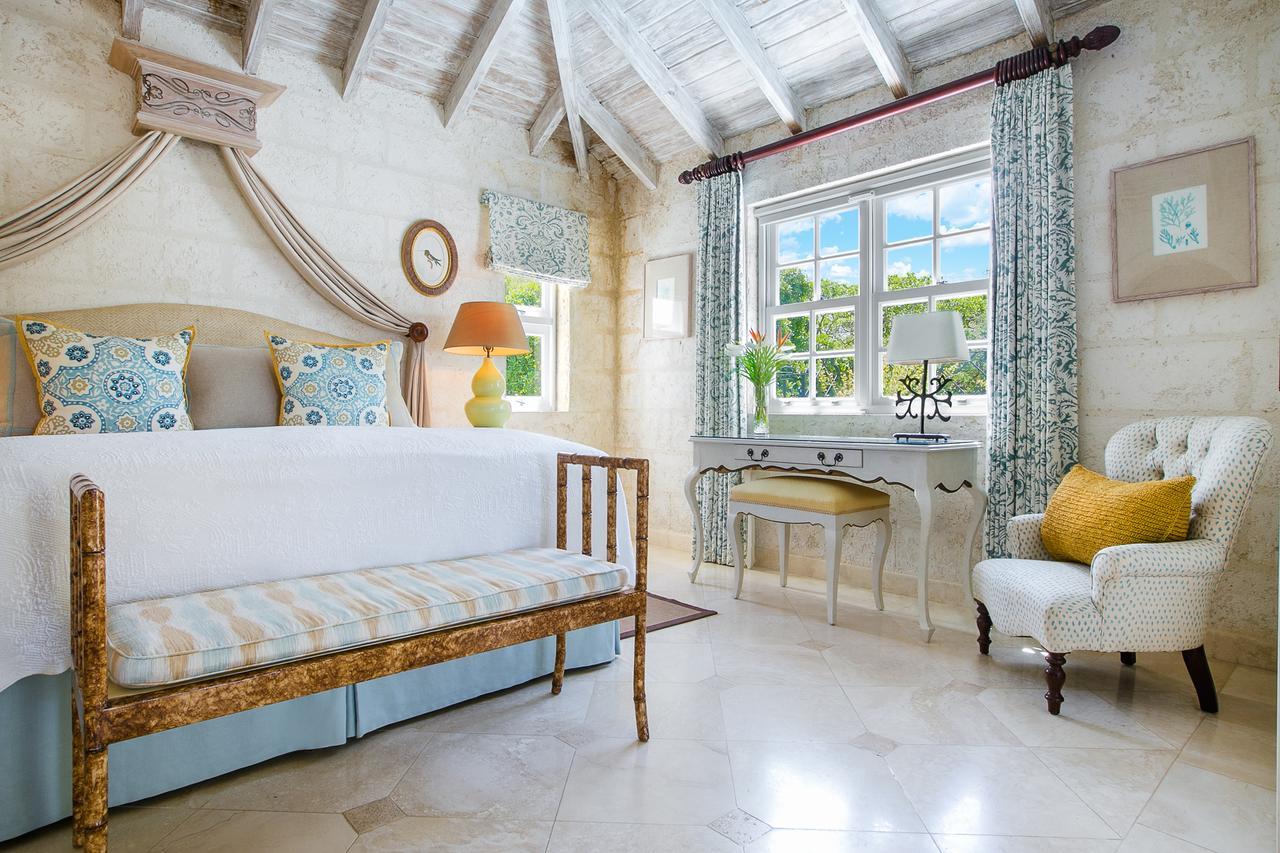 Coral Reef Club Resort 5*